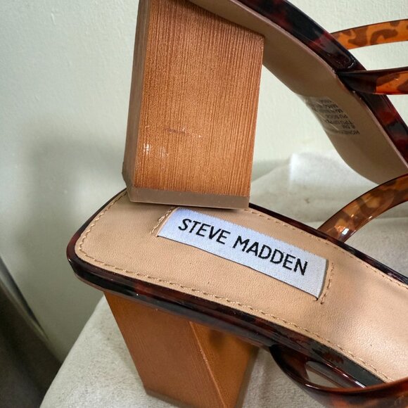Steve Madden Honey Tort Vinyl Sandal - Picture 7 of 10